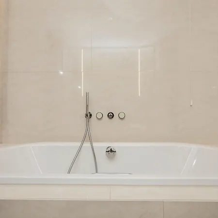 Viu Milan, A Member Of Design Hotel Mediolan