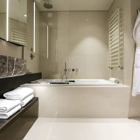 Viu Hotel 5*